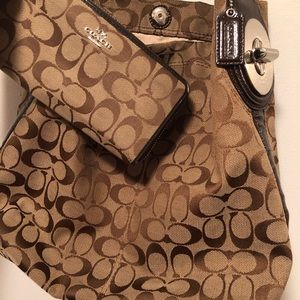 Brown Coach Purse with matching Wallet